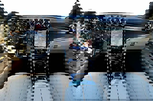 New 2026 Mercedes-Benz CLE 300 4MATIC Cabriolet image 7