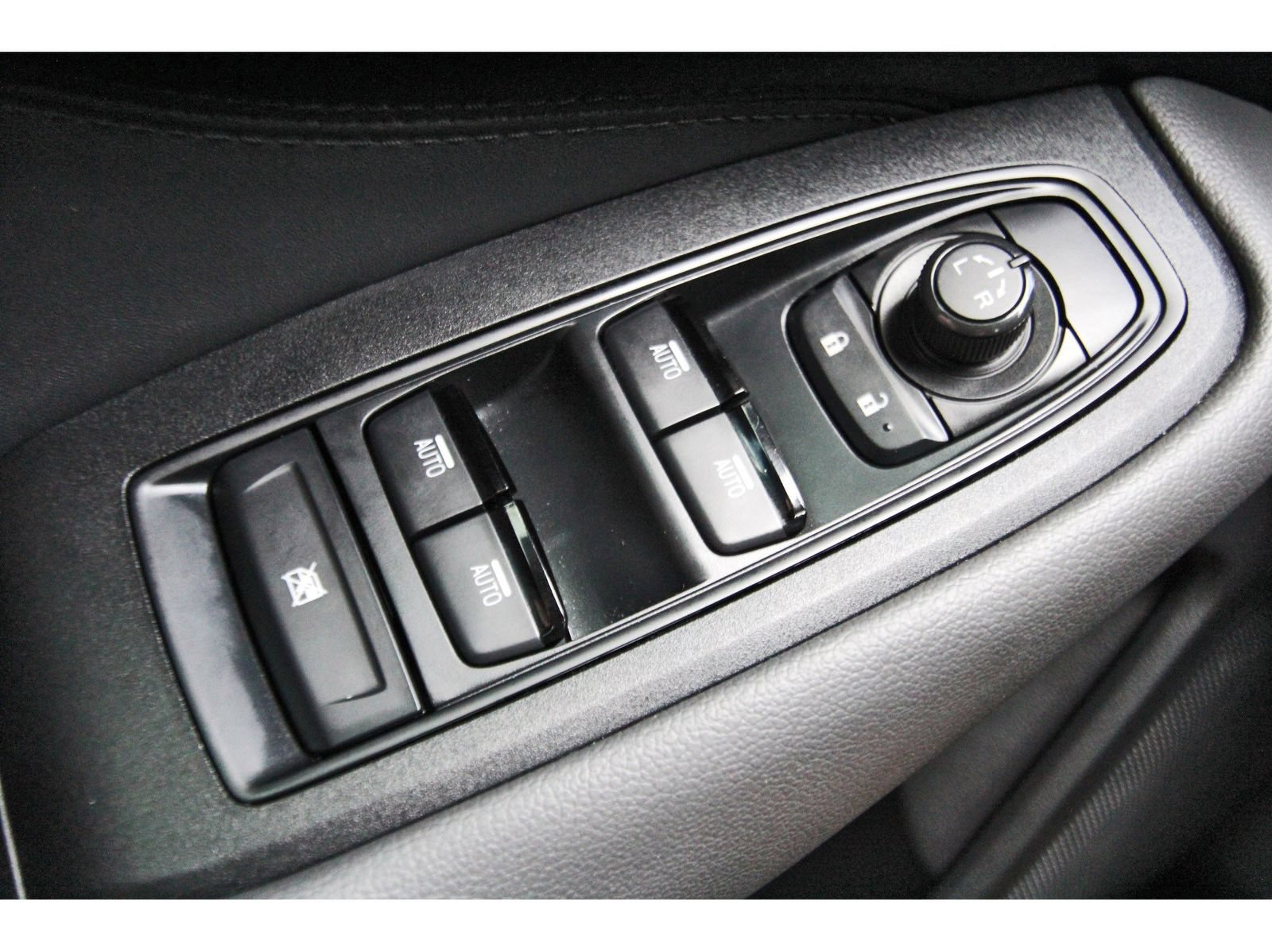 Used 2024 Subaru Outback Wilderness AWD/4WD image 21