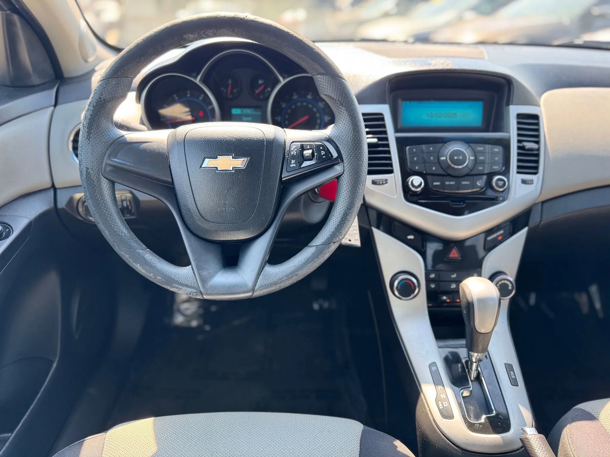 Used 2015 Chevrolet Cruze LS image 15