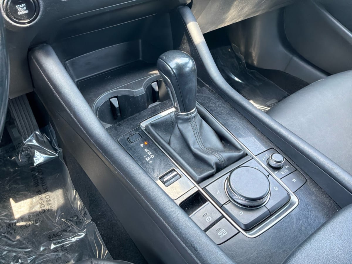 Used 2022 MAZDA MAZDA3 s FWD image 17