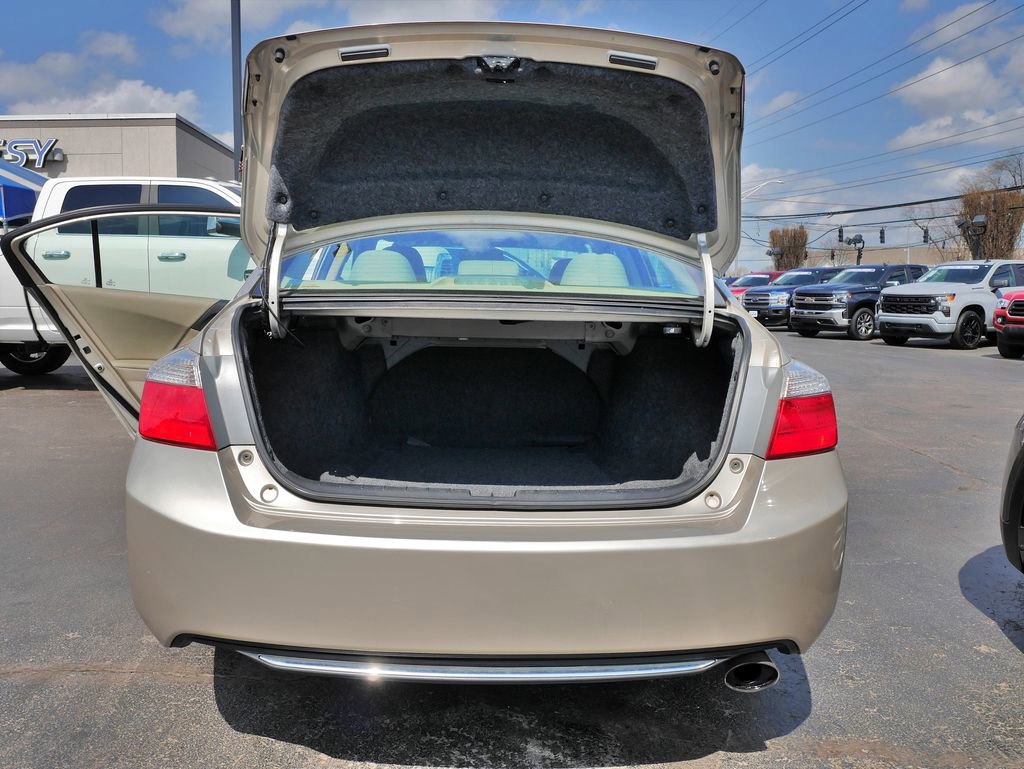 Used 2015 Honda Accord LX image 9