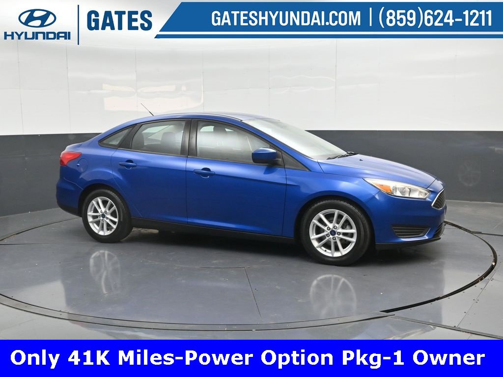 Used 2018 Ford Focus SE image 1