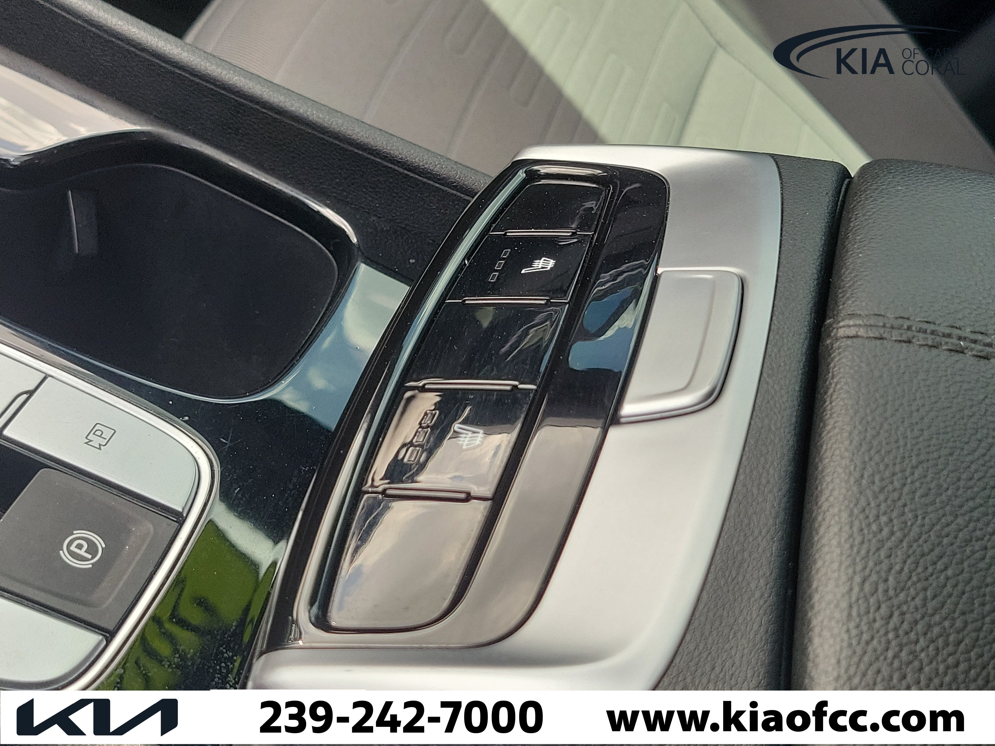 Used 2022 Hyundai Santa Cruz SEL w/ Activity Package FWD image 29