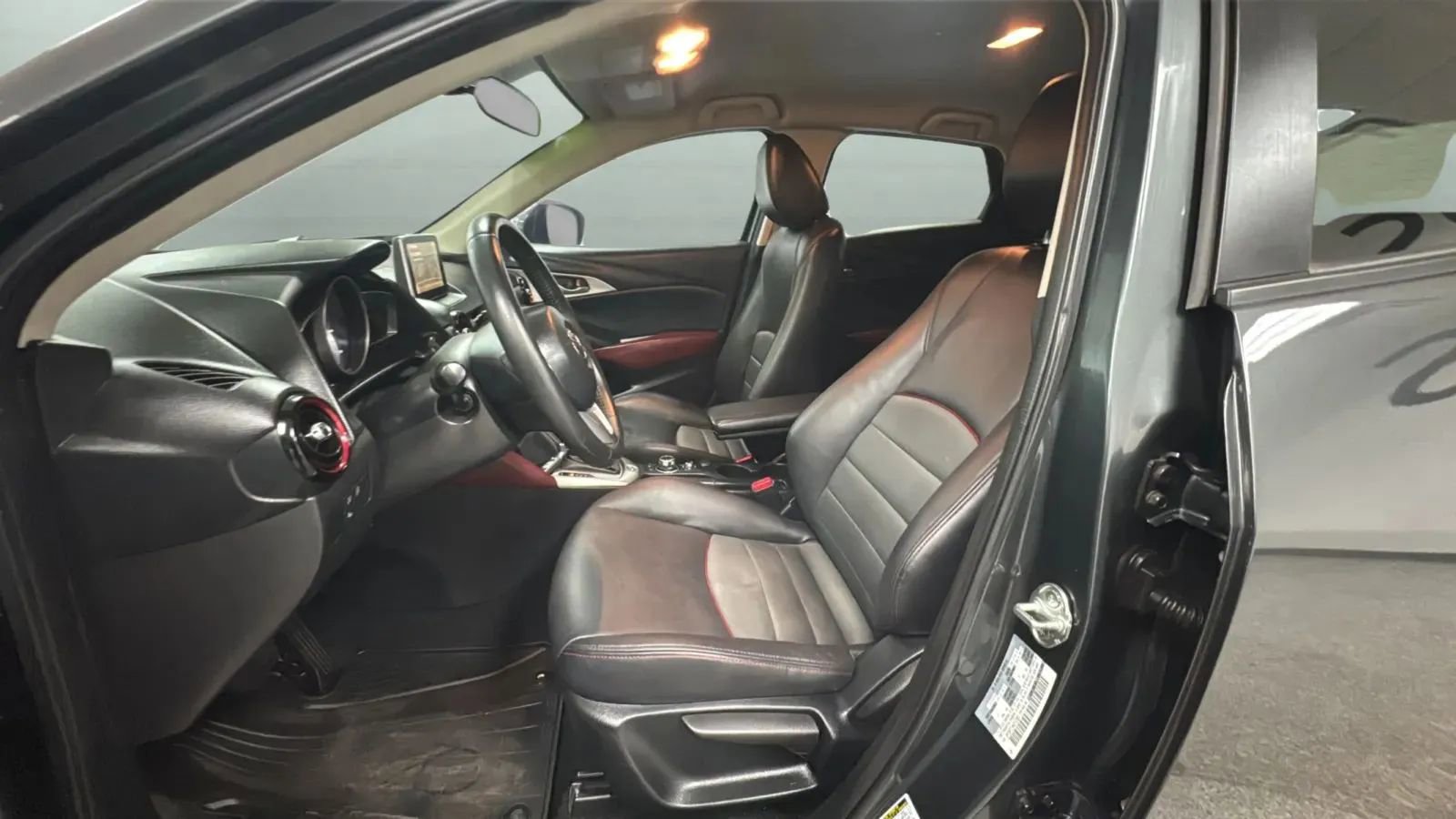 Used 2017 MAZDA CX-3 Touring AWD/4WD image 23