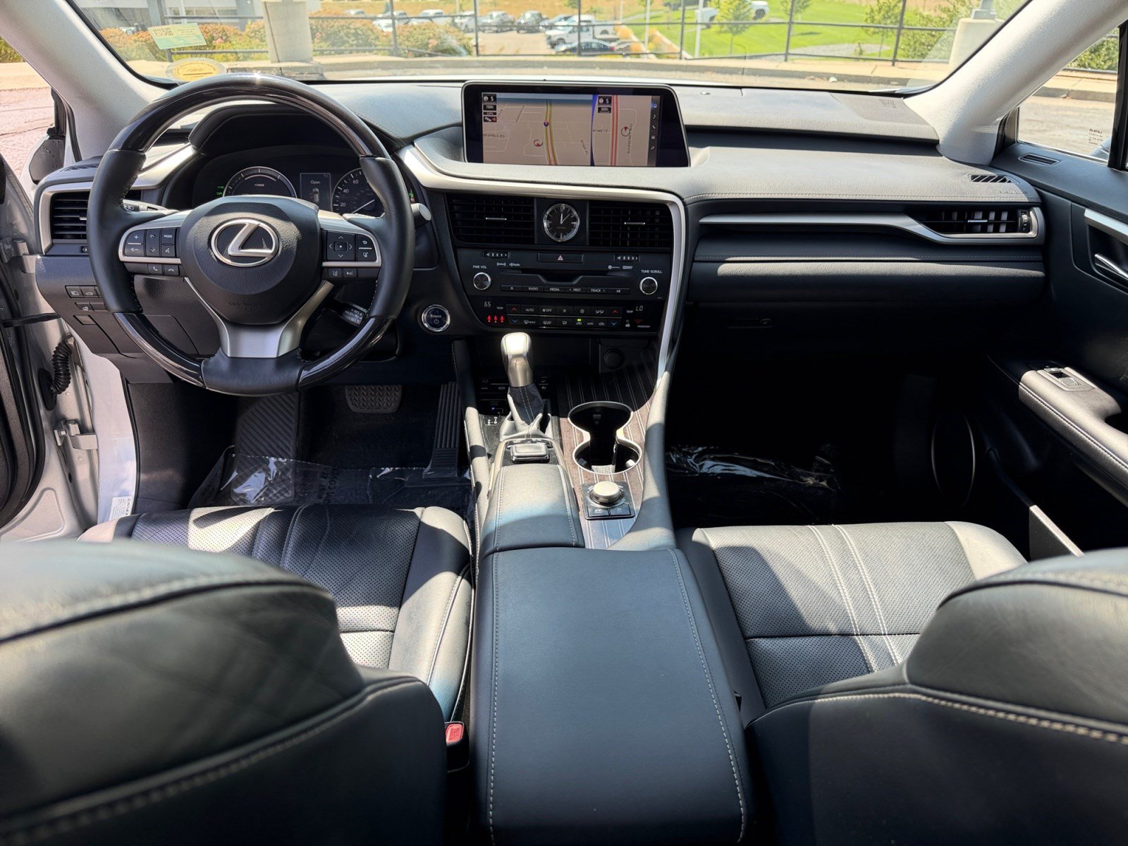 Used 2017 Lexus RX 450h AWD w/ Luxury Package image 19