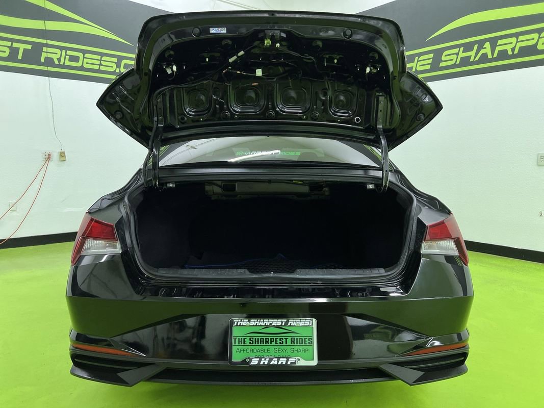 Used 2021 Hyundai Elantra SEL w/ Convenience Package FWD image 9