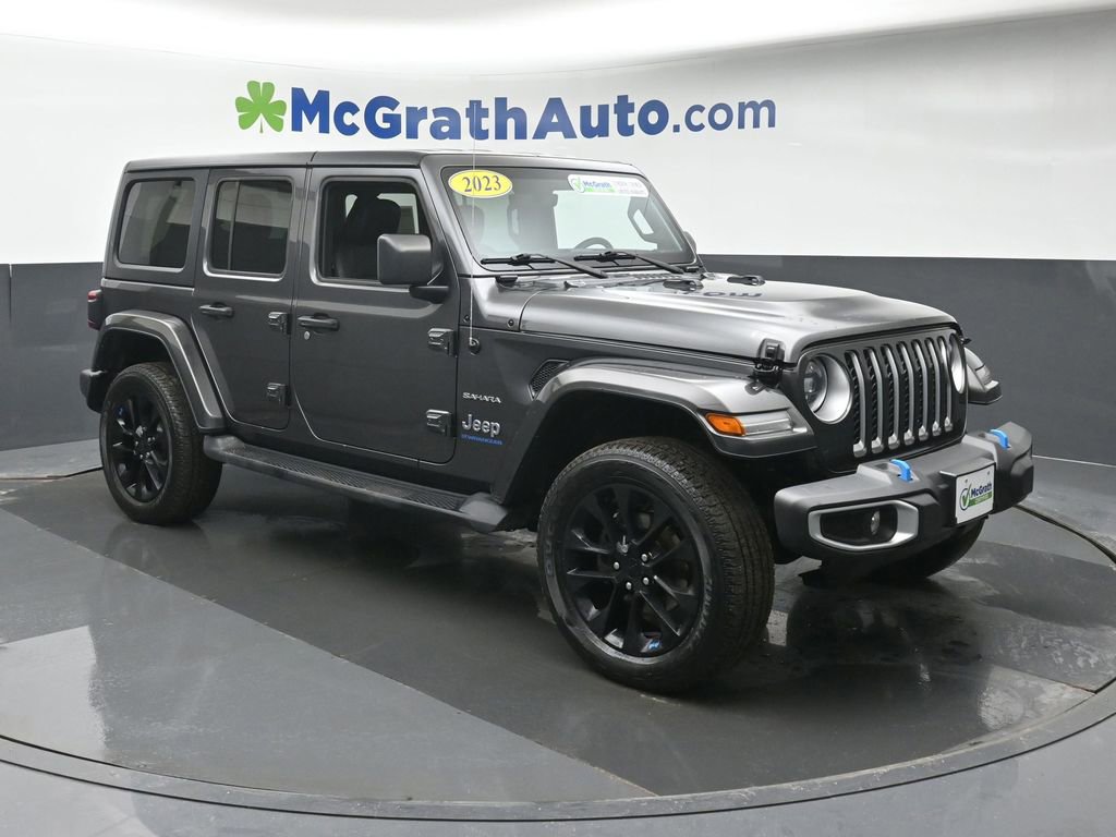 Used 2023 Jeep Wrangler Unlimited Sahara image 2