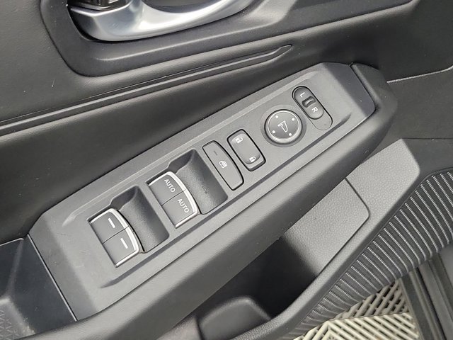 Used 2025 Honda Accord SE image 18