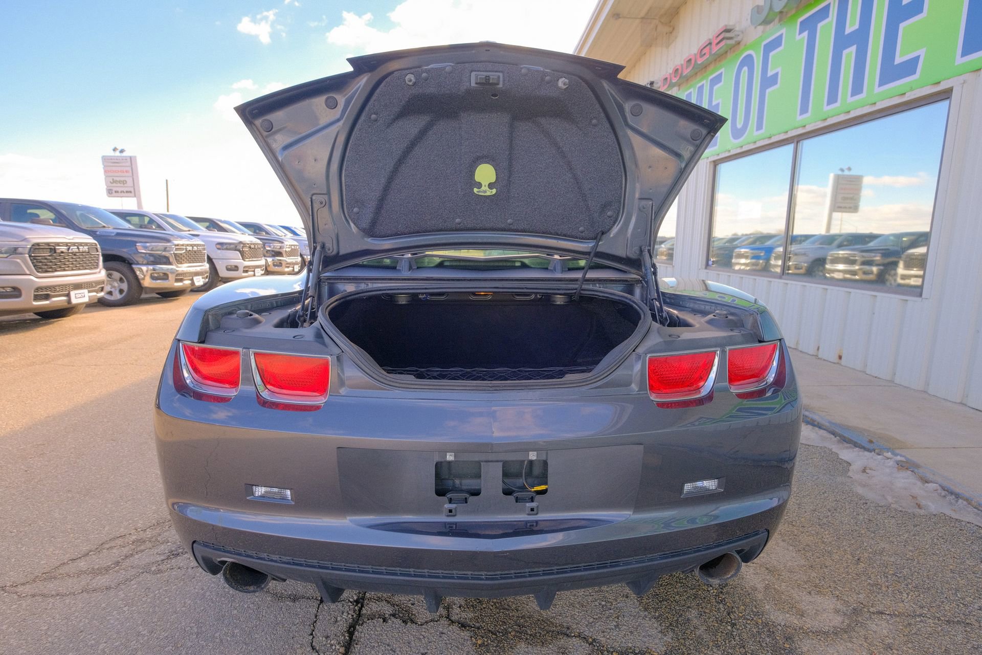 Used 2010 Chevrolet Camaro SS image 21