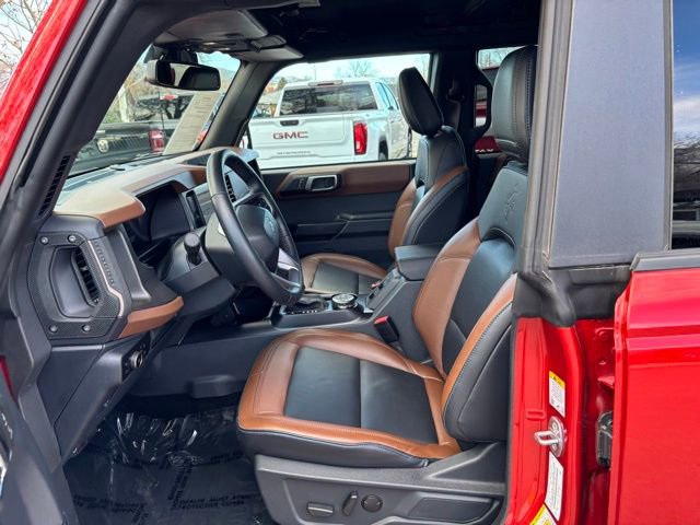 Used 2024 Ford Bronco Outer Banks image 13