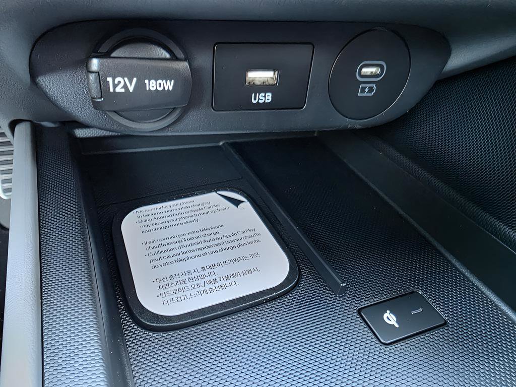 New 2026 Hyundai Elantra Sport image 21