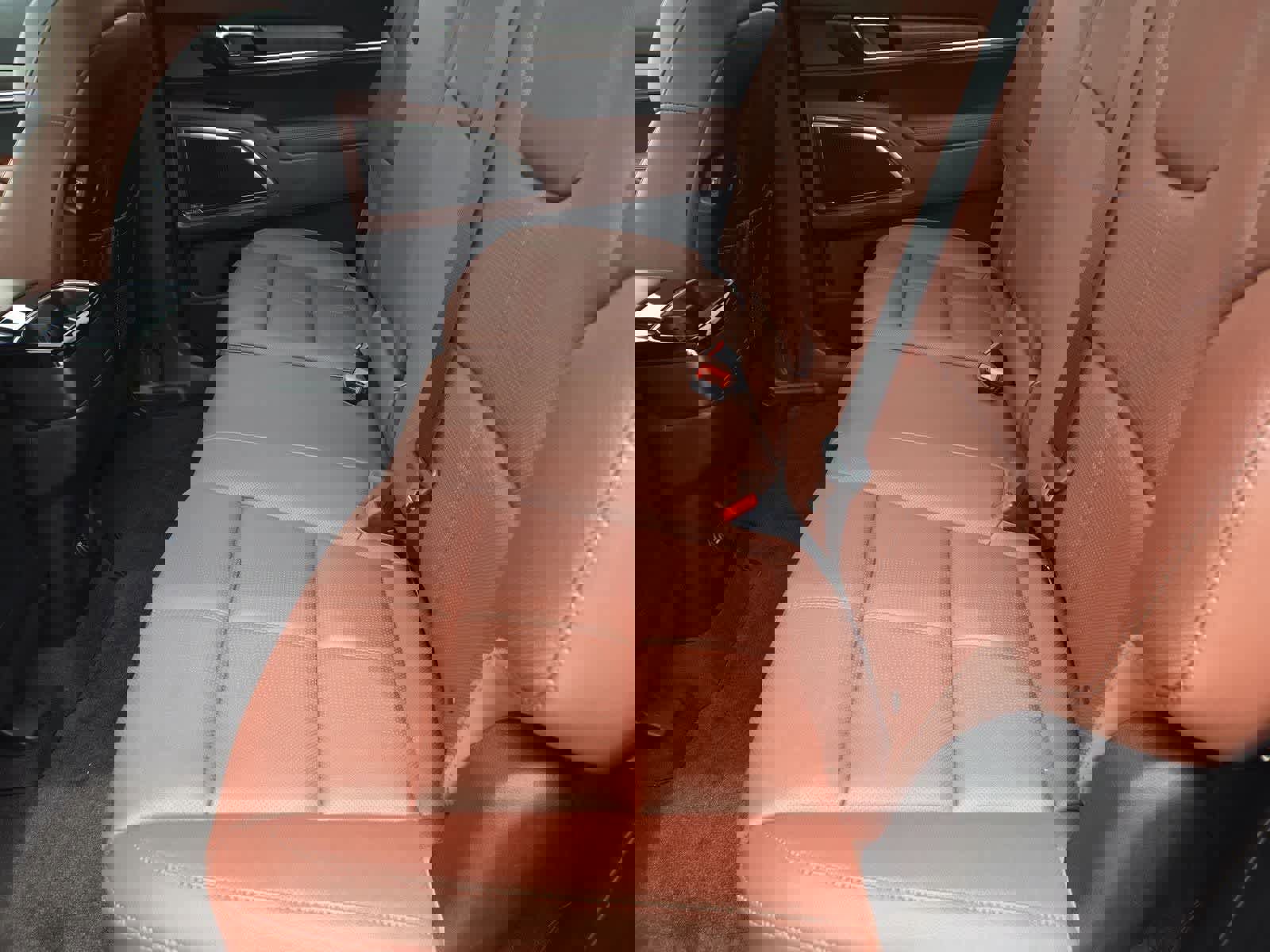 Certified 2025 Kia Telluride SX FWD image 18