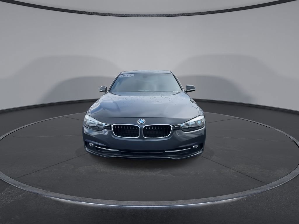 Used 2016 BMW 328i Sedan RWD image 4