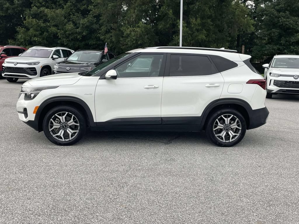 Used 2023 Kia Seltos EX AWD/4WD image 4