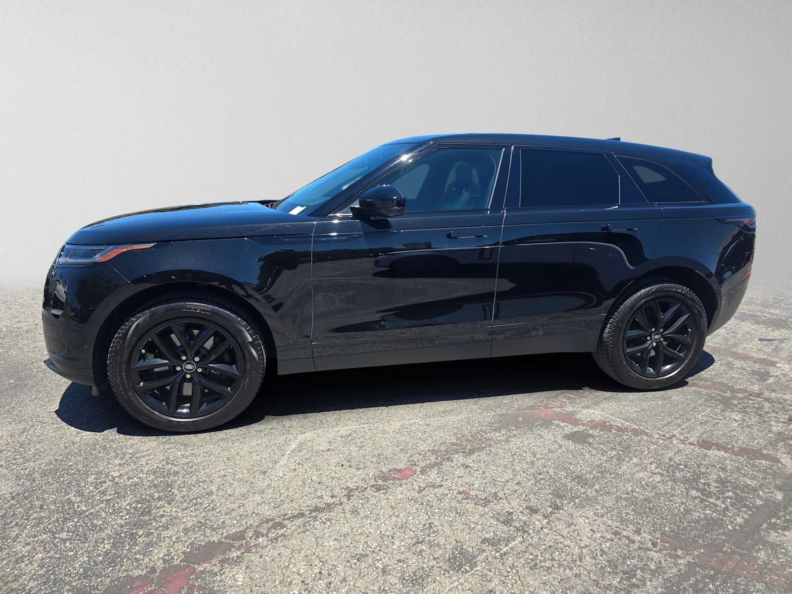 Used 2026 Land Rover Range Rover Velar S AWD/4WD image 2