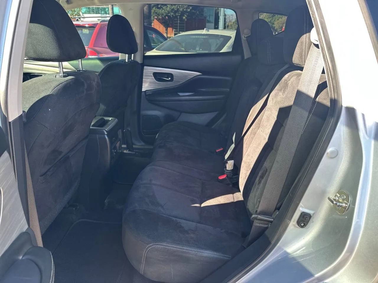 Used 2018 Nissan Murano SV image 28