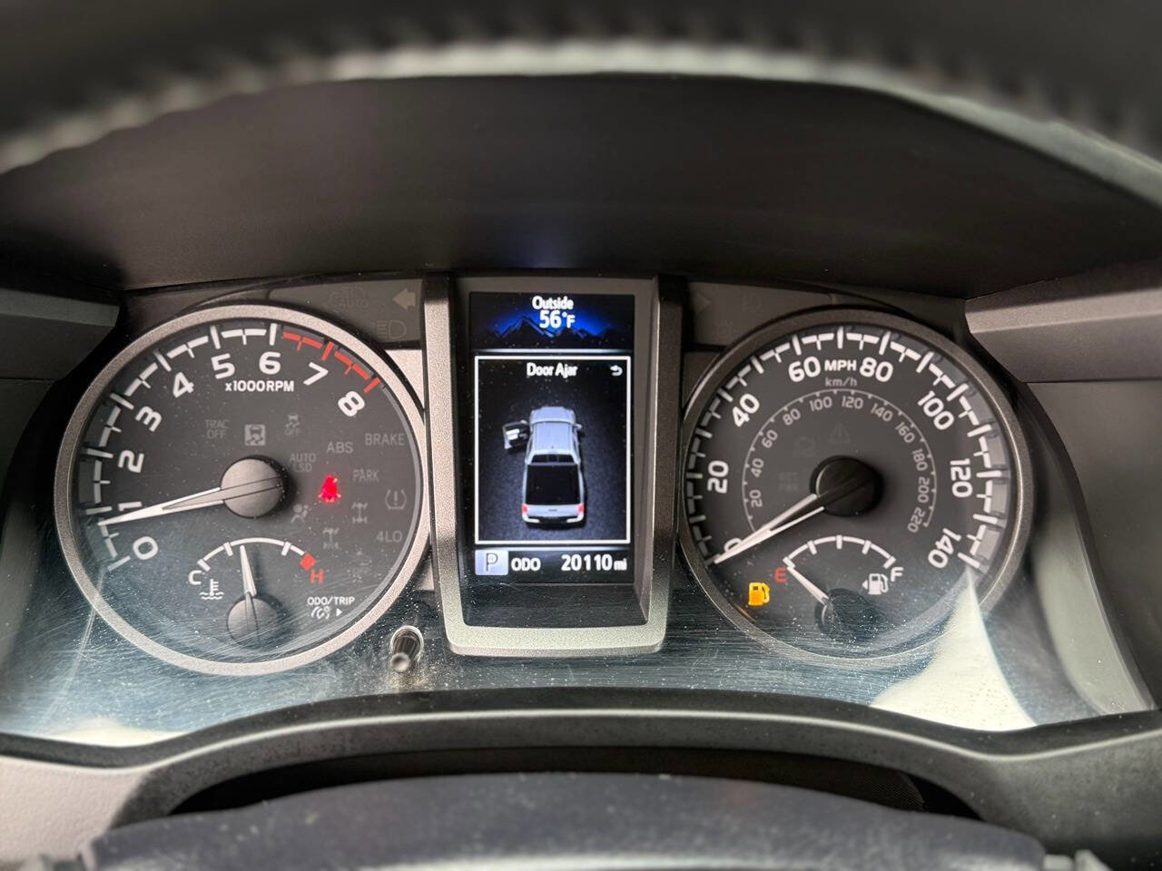 Used 2022 Toyota Tacoma TRD Off-Road image 14