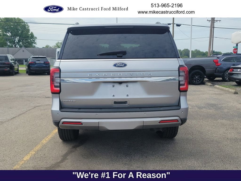 Used 2024 Ford Expedition Limited AWD/4WD image 4