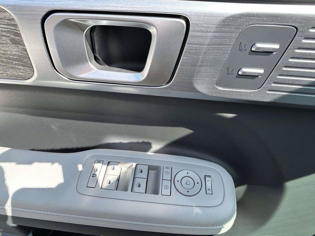 New 2027 Hyundai Santa Fe Limited FWD image 41