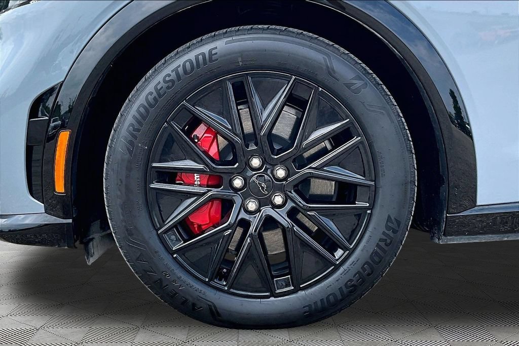 Used 2025 Ford Mustang Mach-E Premium w/ Sport Appearance Package AWD/4WD image 9