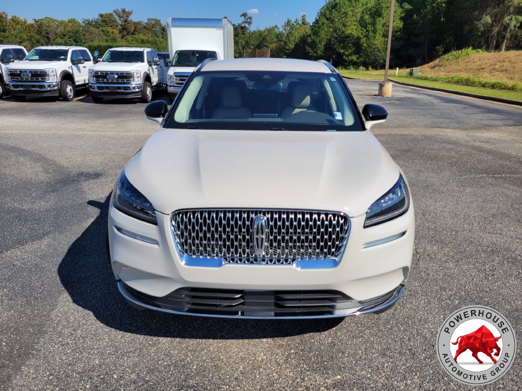 Used 2022 Lincoln Corsair FWD w/ Equipment Group 101A image 10