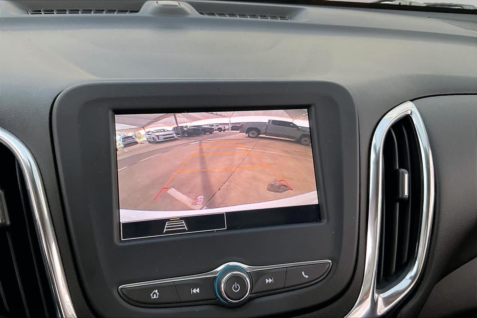 Used 2023 Chevrolet Equinox LT FWD image 26