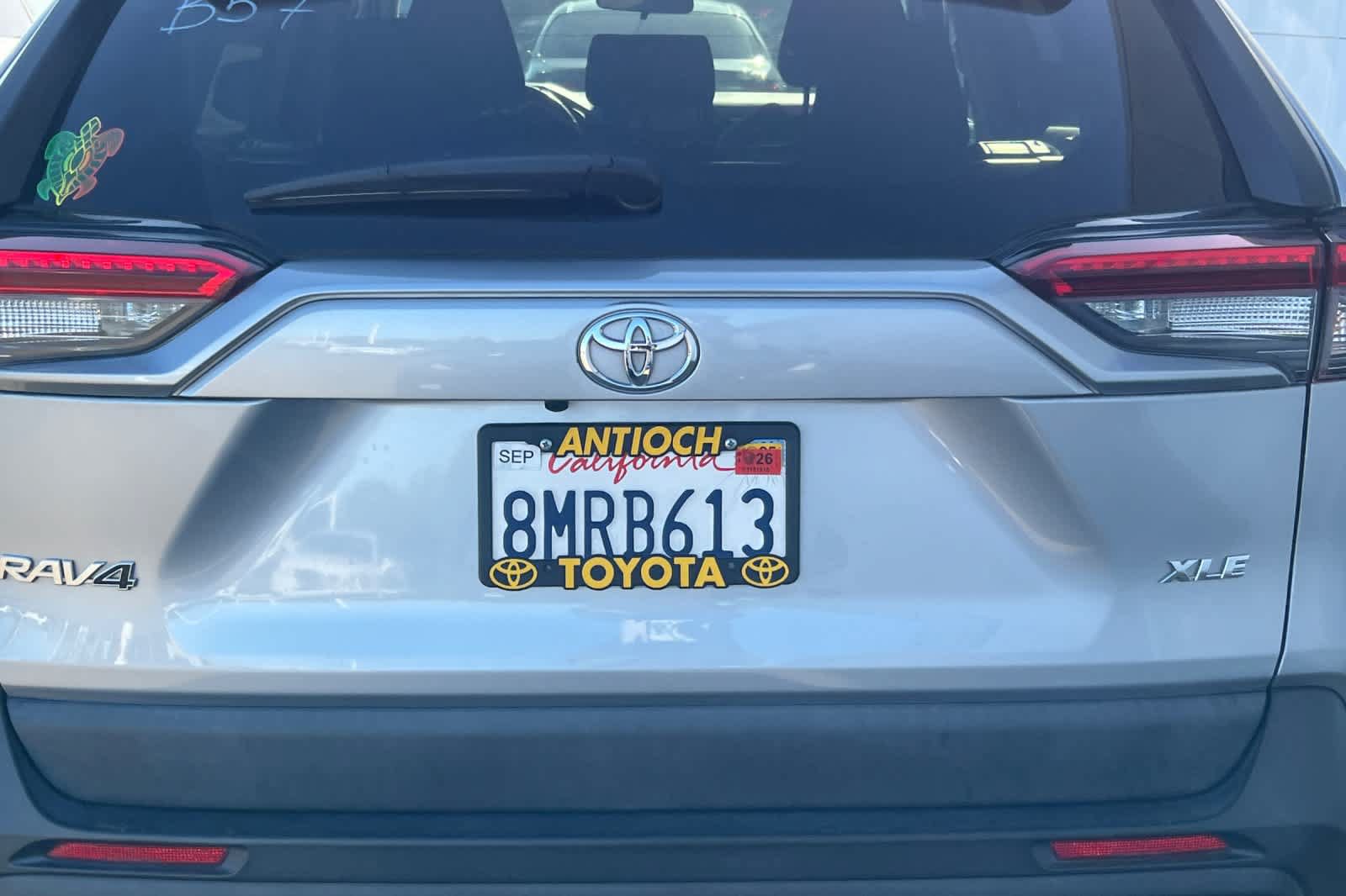 Used 2019 Toyota RAV4 XLE w/ Carpet Mat Package FWD image 19