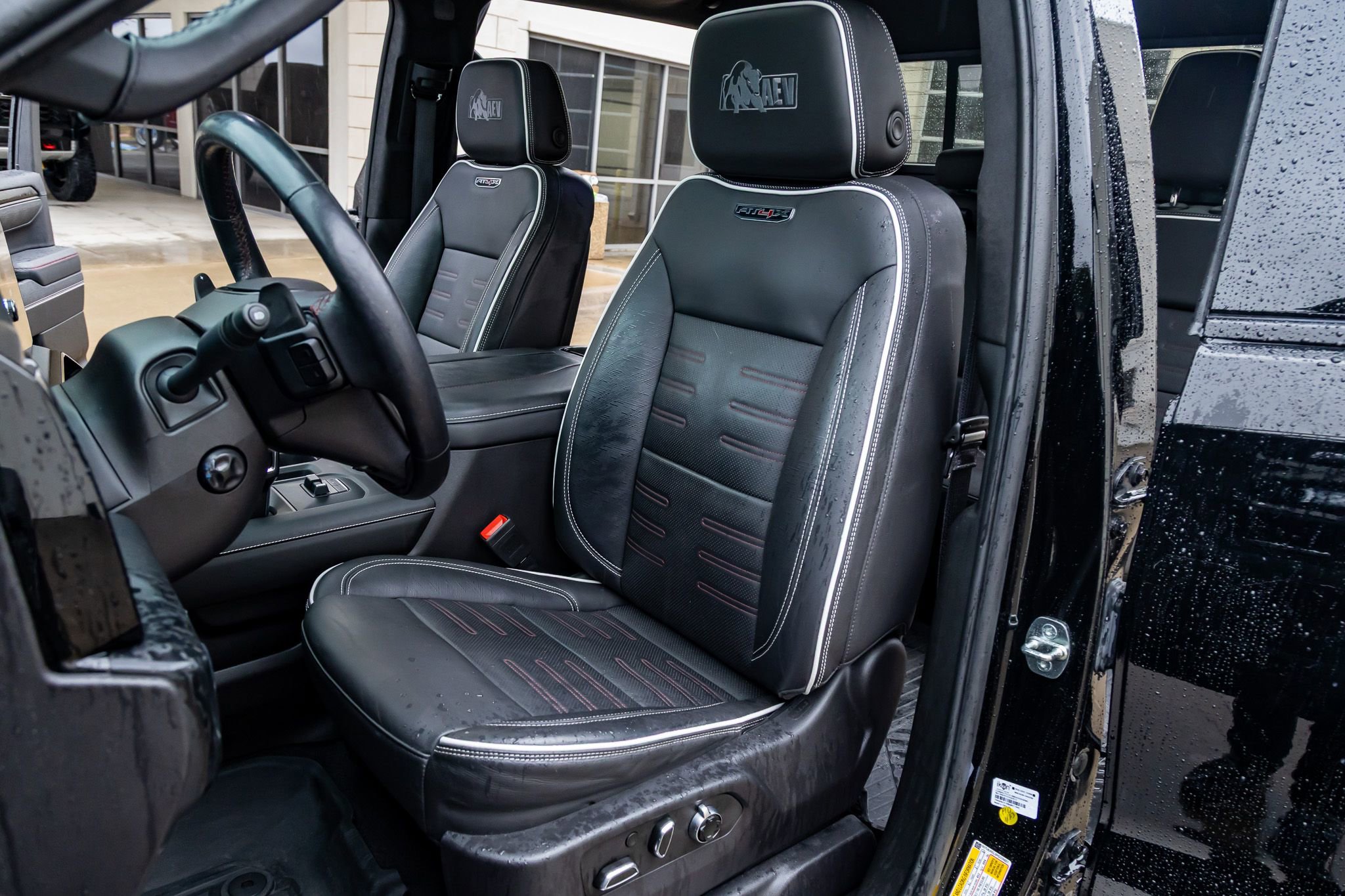 Used 2023 GMC Sierra 1500 AT4X w/ AT4X AEV Edition AWD/4WD image 27