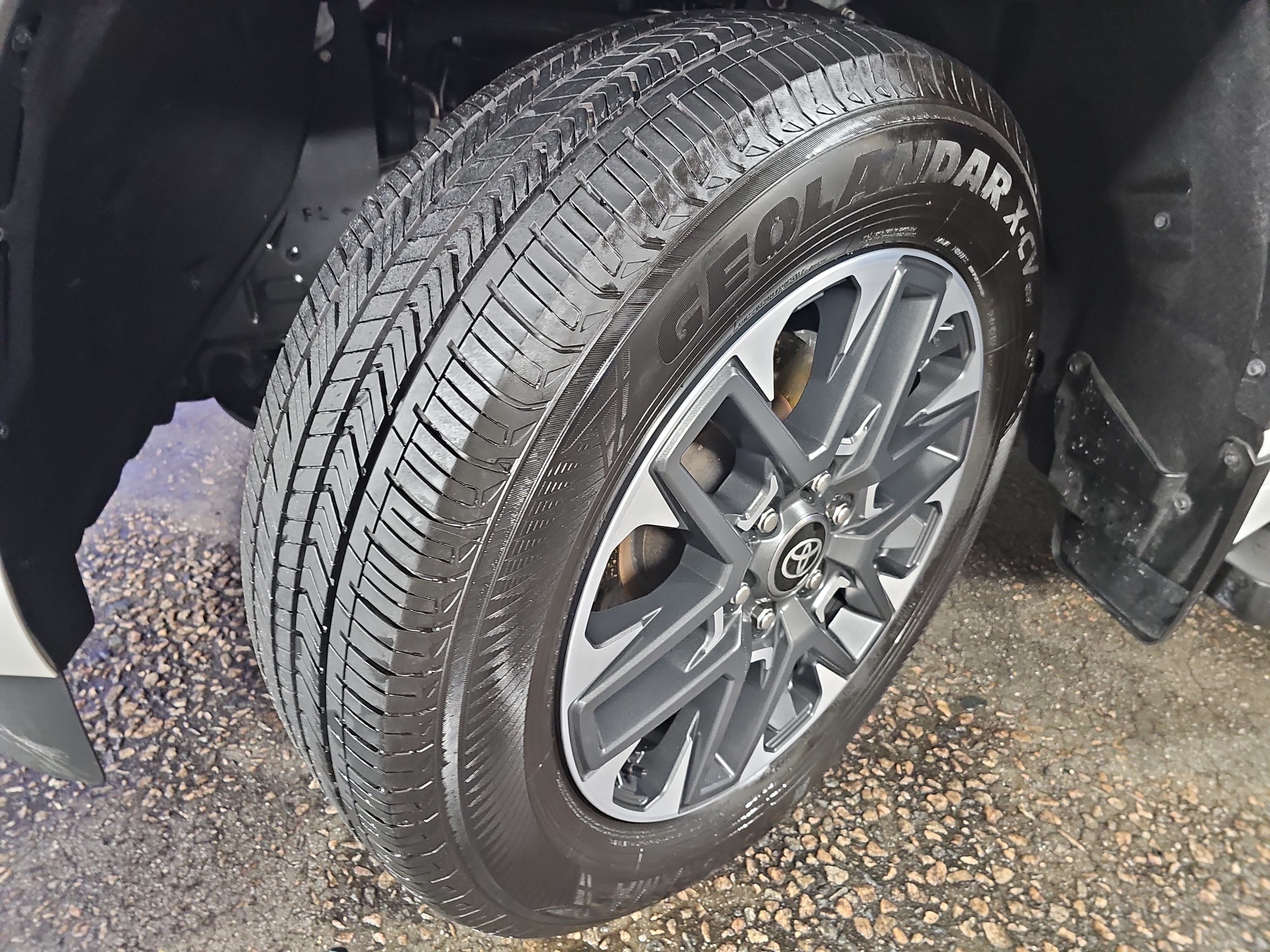 Used 2026 Toyota Sequoia Limited AWD/4WD image 31
