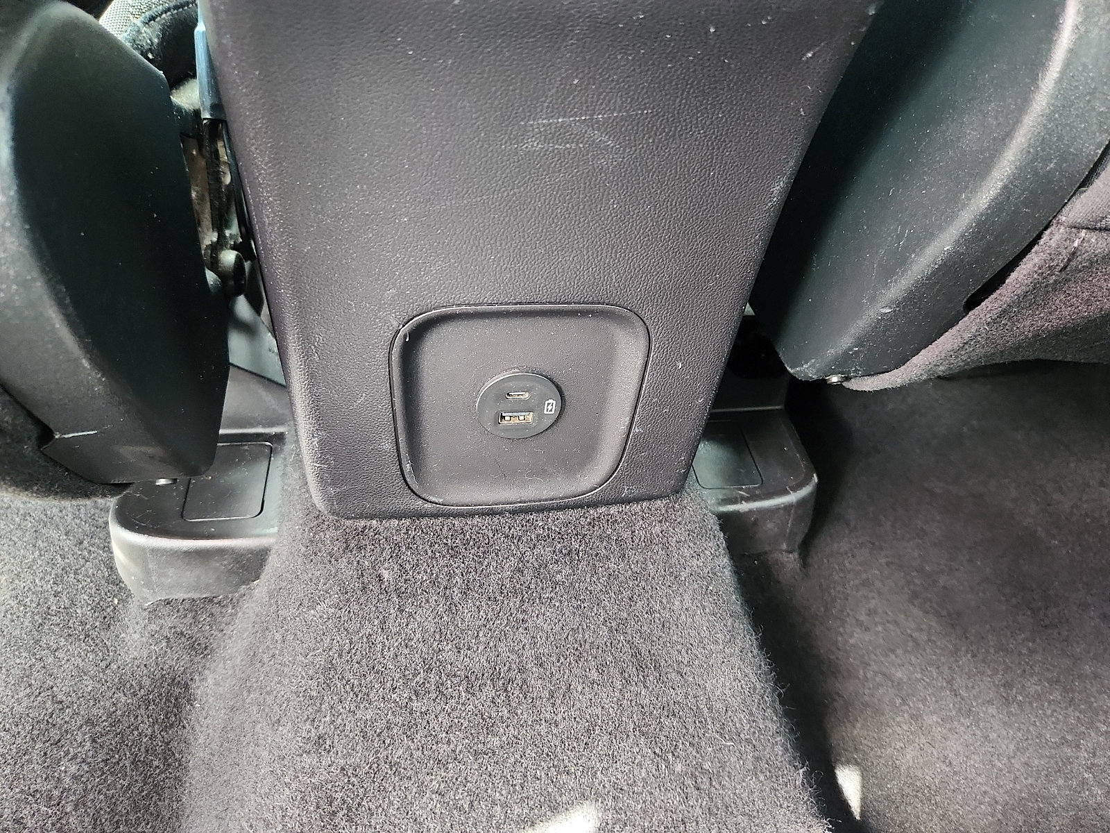 Certified 2022 Ford Escape SE AWD/4WD image 11