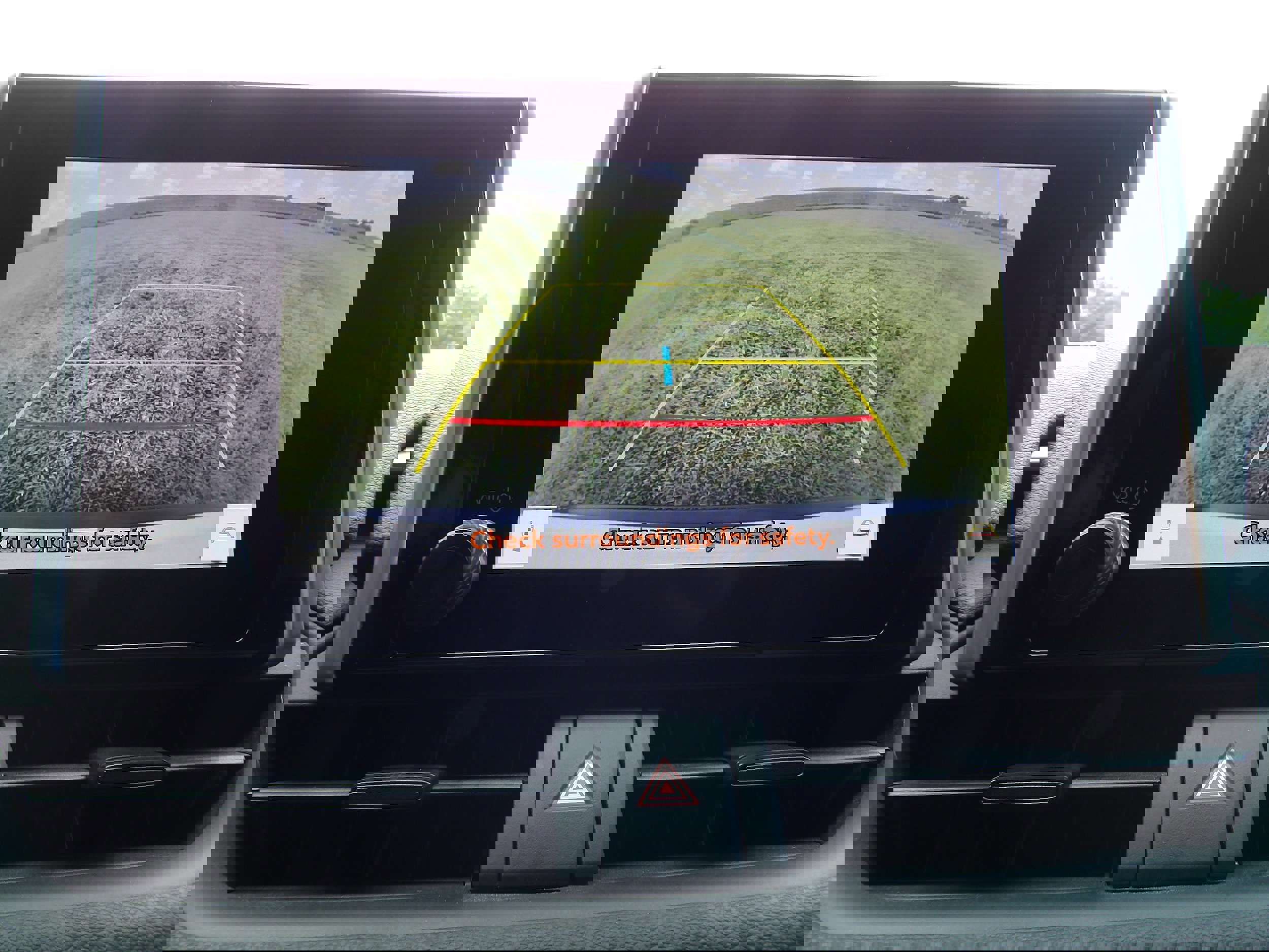 Used 2023 Toyota RAV4 XLE w/ Convenience Package image 18