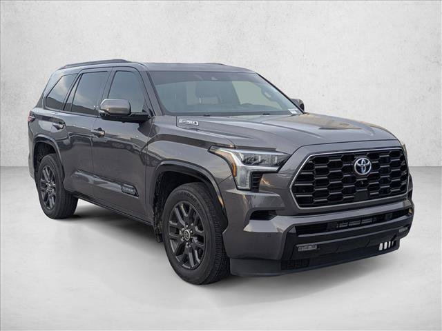Used 2023 Toyota Sequoia Platinum AWD/4WD image 3