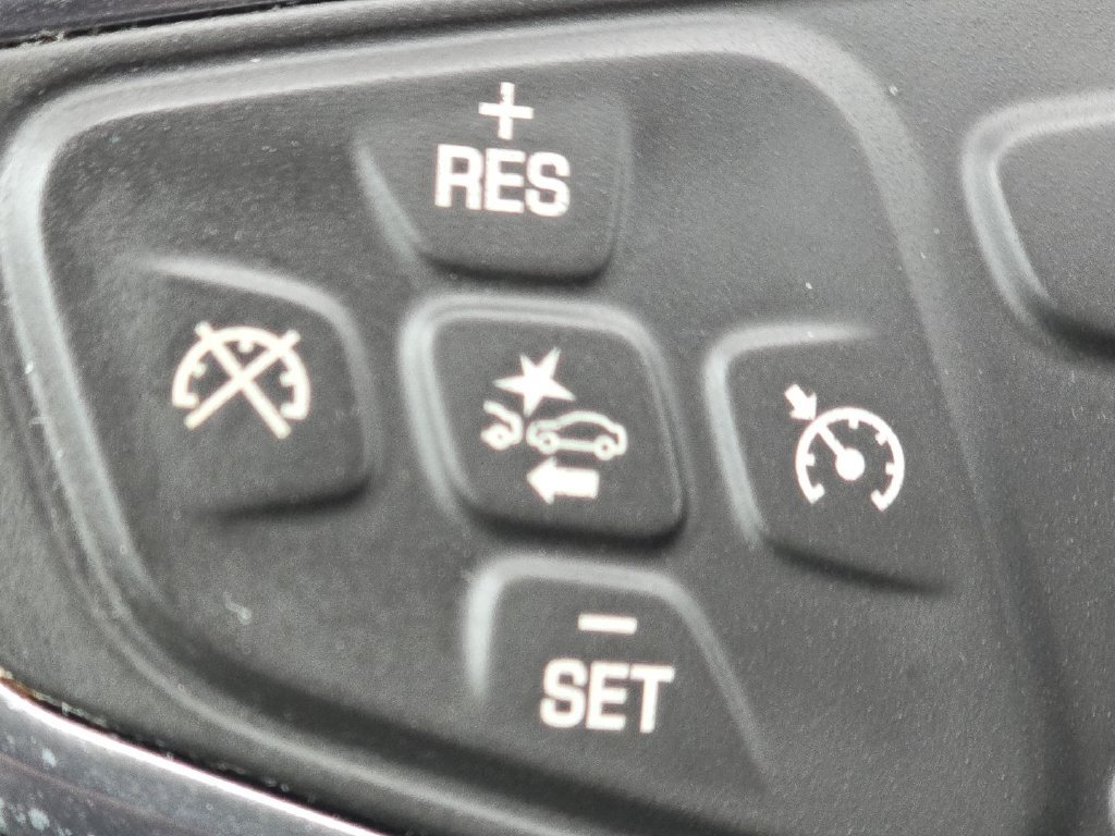 Certified 2024 Chevrolet Equinox LT FWD image 8