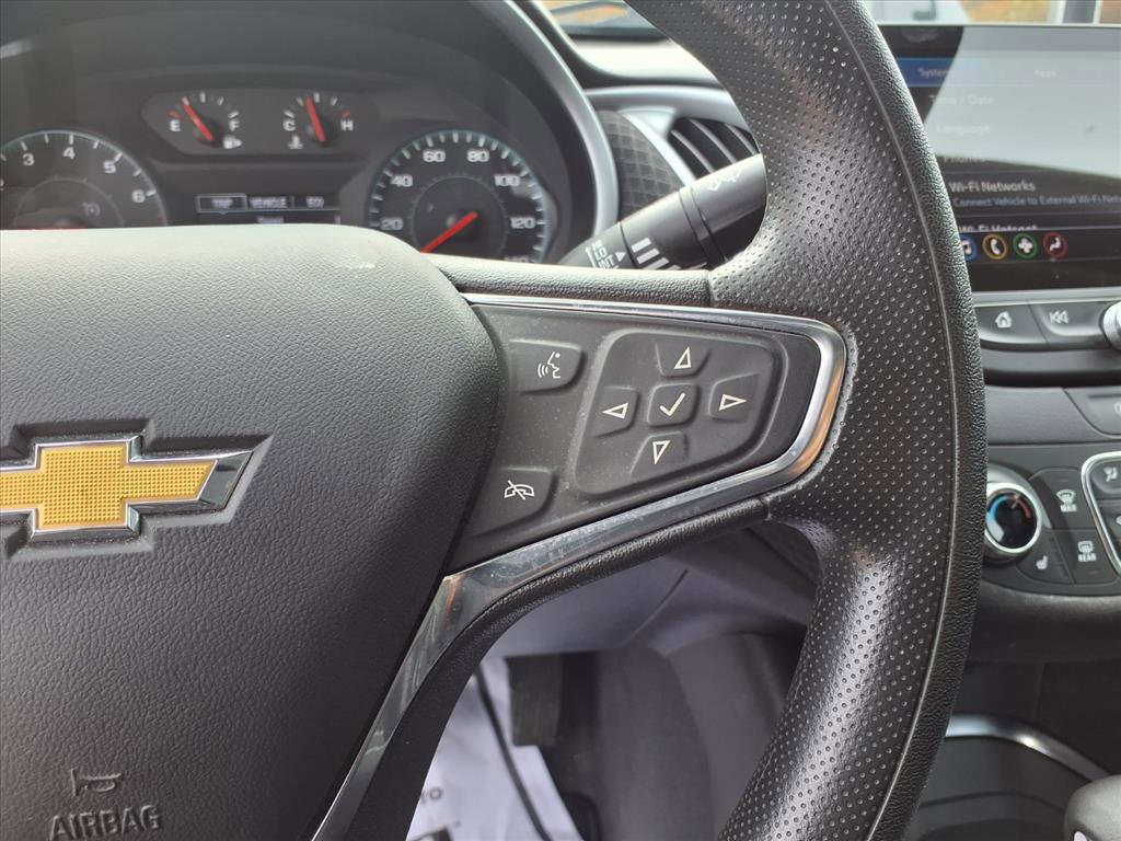 Used 2023 Chevrolet Malibu LT image 35