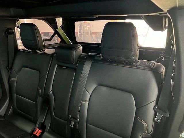 Used 2024 Ford Bronco Badlands image 37