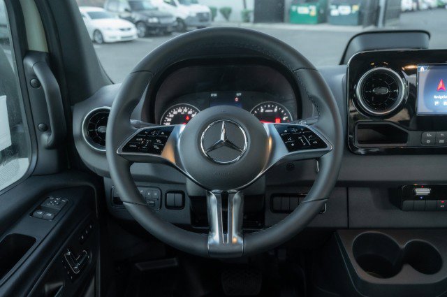New 2026 Mercedes-Benz Sprinter 2500 image 24