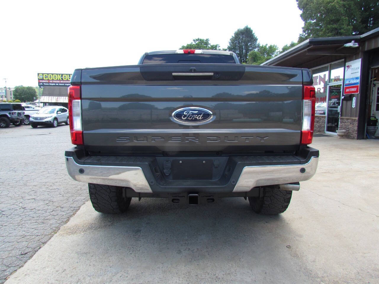 Used 2017 Ford F250 Lariat w/ Lariat Ultimate Package AWD/4WD image 3