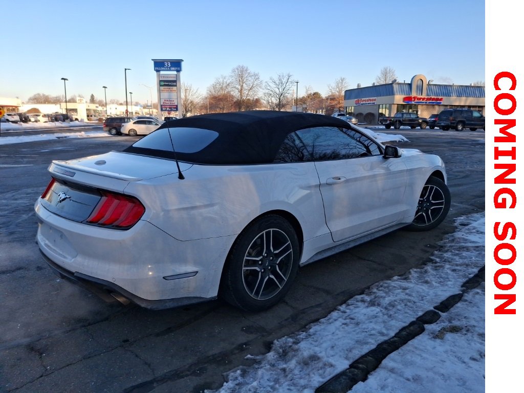 Used 2020 Ford Mustang Premium image 4