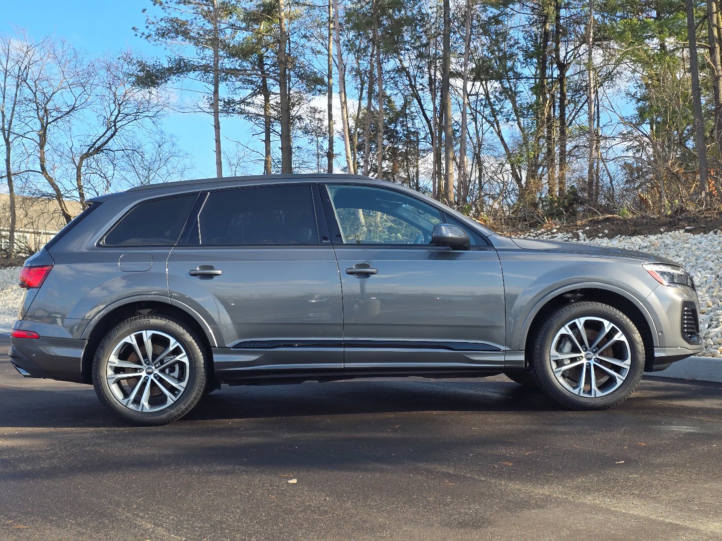Used 2025 Audi Q7 2.0T Premium Plus image 7