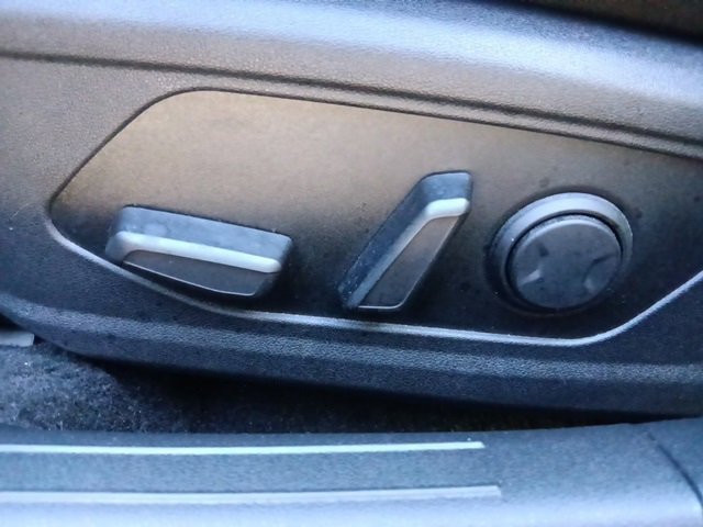 Used 2024 Hyundai Elantra N Line image 16