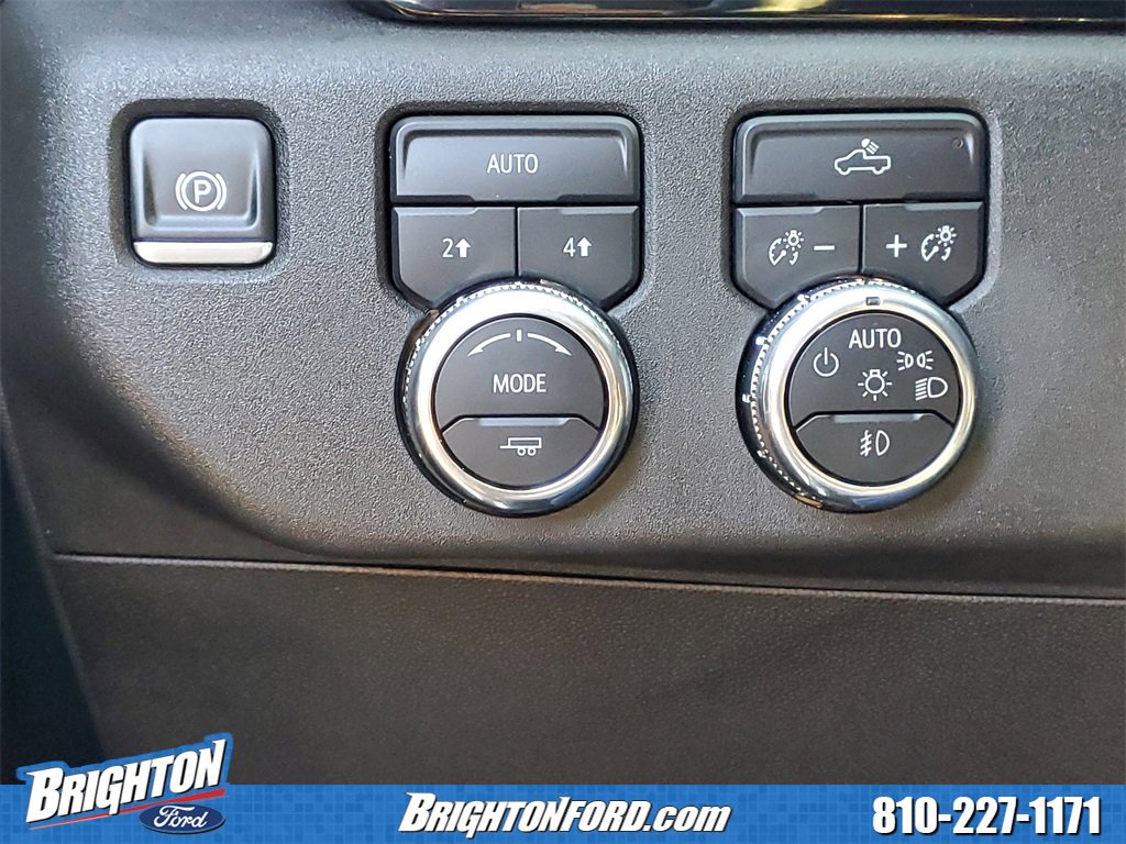 Used 2025 GMC Sierra 1500 Elevation image 16