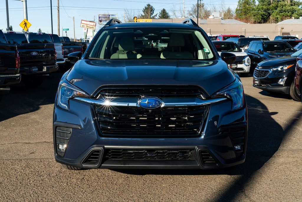 Used 2024 Subaru Ascent Limited w/ Technology Package image 2