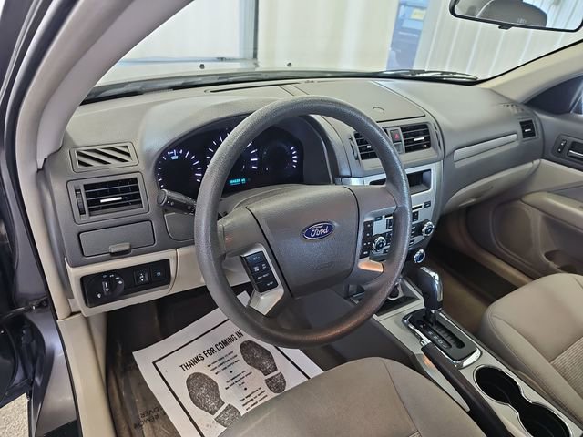Used 2011 Ford Fusion SE FWD image 35