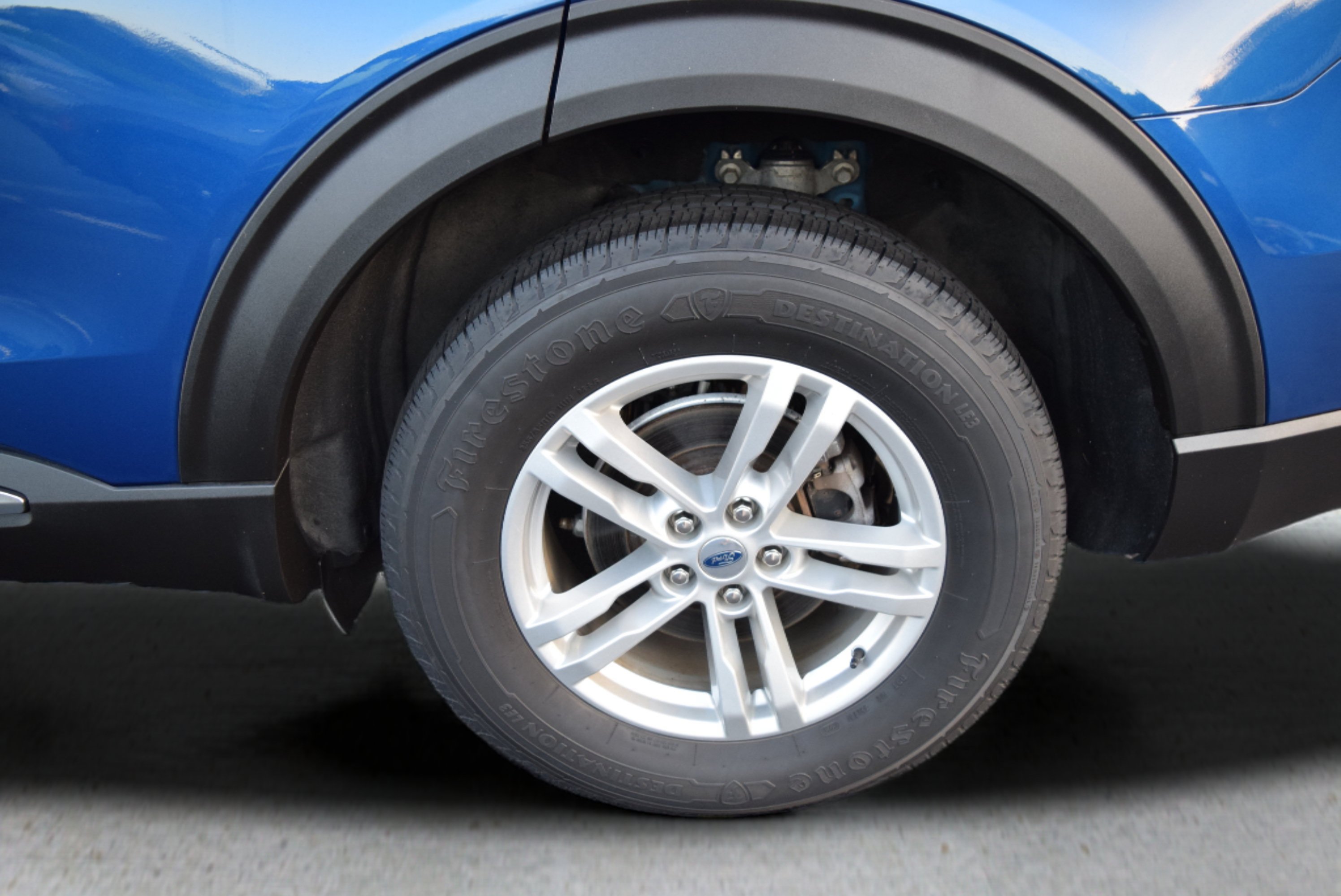 Used 2020 Ford Explorer XLT AWD/4WD image 7