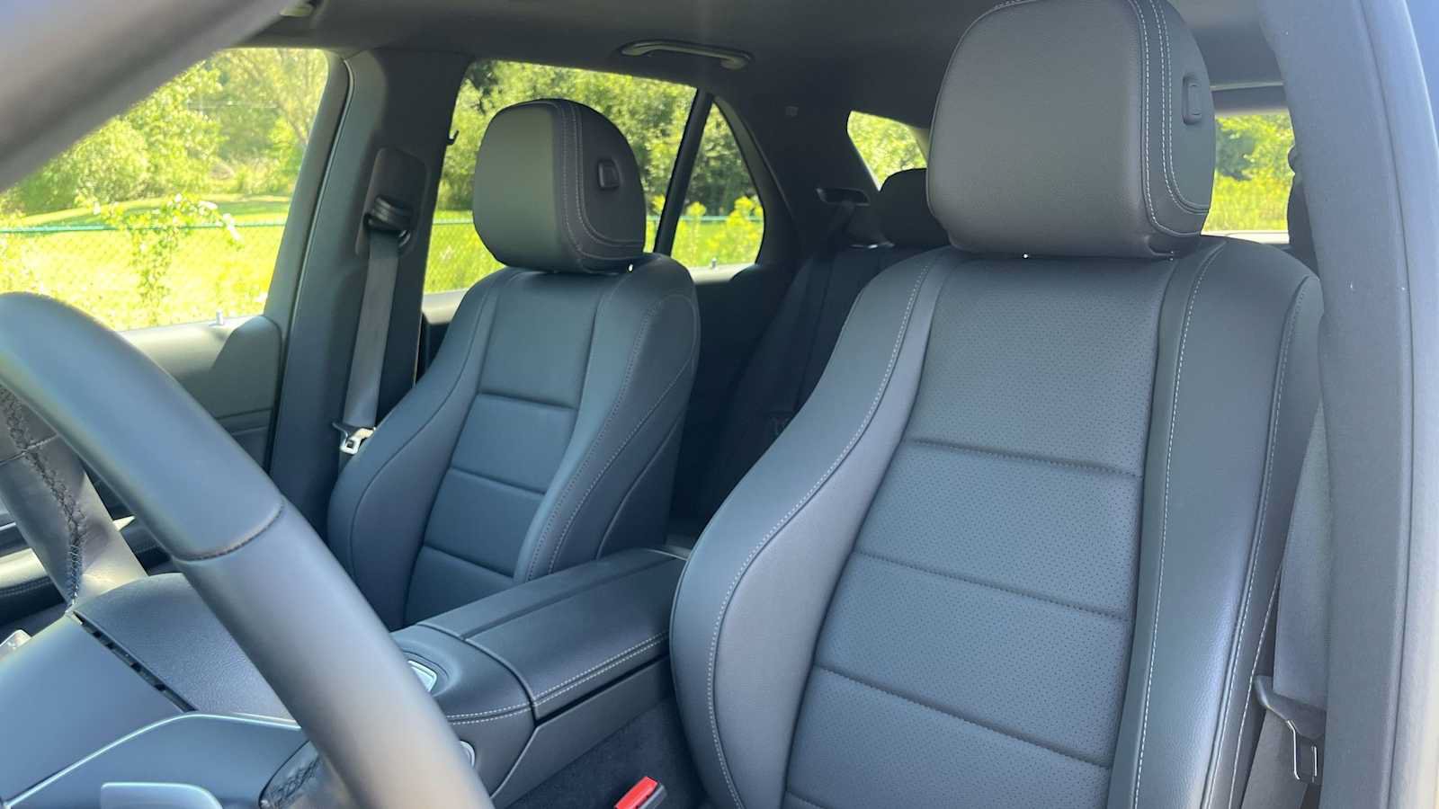 Used 2025 Mercedes-Benz GLE 350 4MATIC image 27