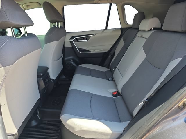 Used 2022 Toyota RAV4 XLE w/ Convenience Package AWD/4WD image 16