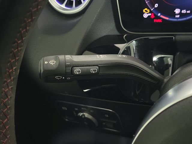 Used 2021 Mercedes-Benz GLA 250 image 26