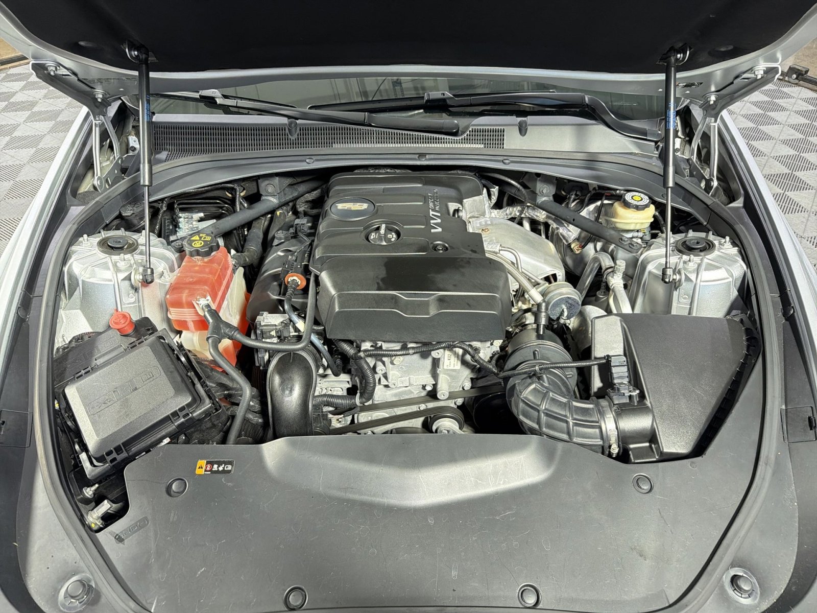Used 2019 Cadillac CTS Luxury RWD image 34