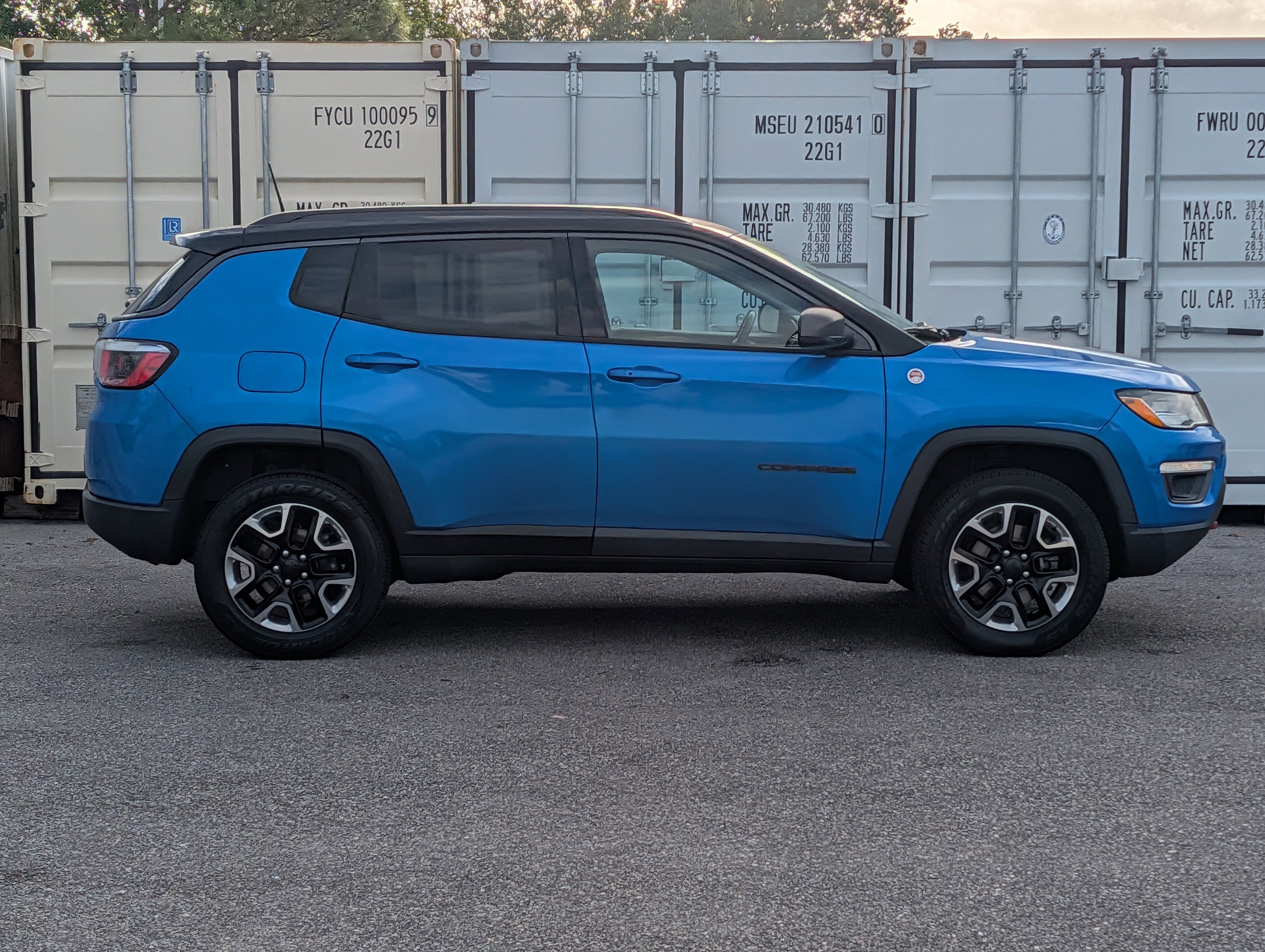 Used 2018 Jeep Compass Trailhawk w/ Leather Interior Group image 3