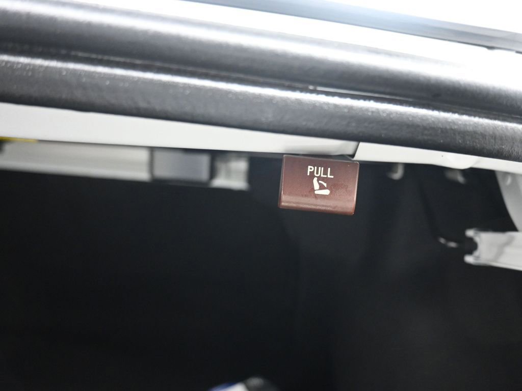 Used 2023 Hyundai Sonata Limited w/ Preferred Accessory Package FWD image 52